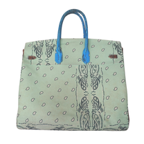 The world is yours Paisley Tote Bag